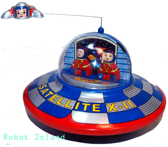 ARRIVED! Space Ship Flying Saucer X-11 Tin Windup – Robot Island